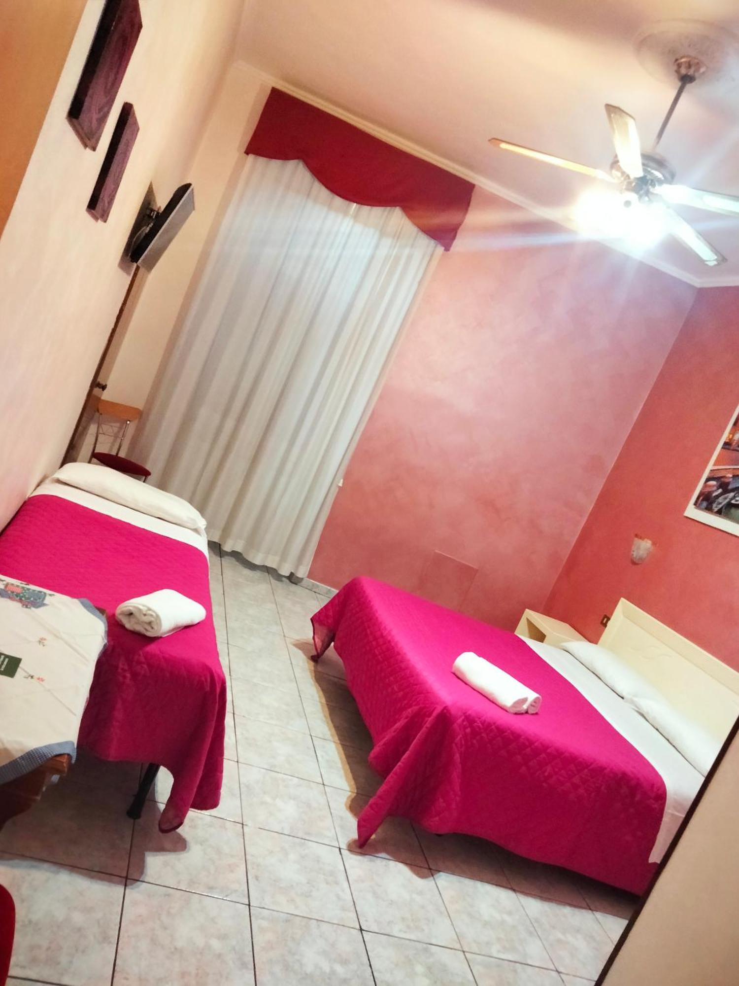 Hotel Principe Amedeo Рим Екстер'єр фото